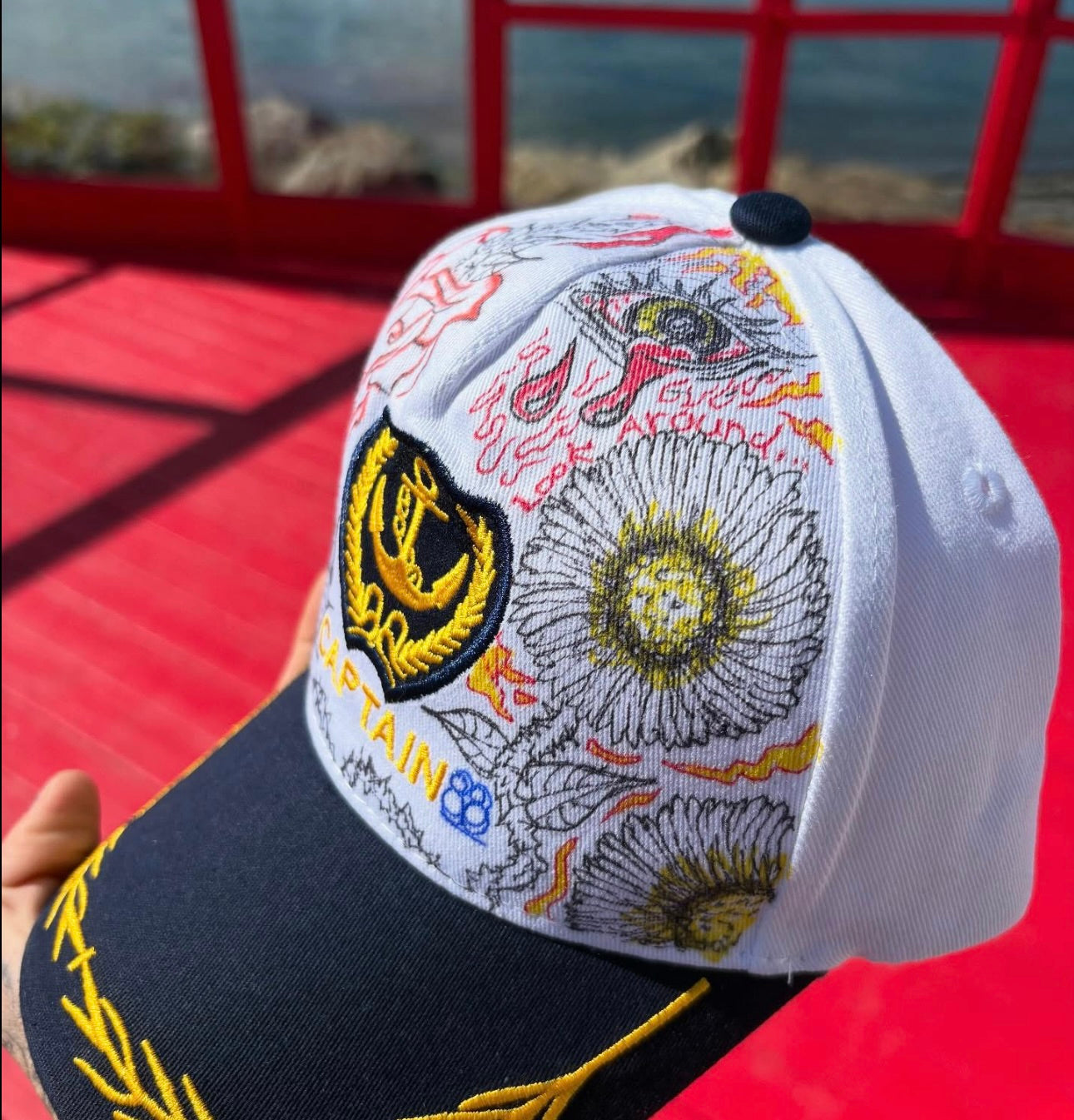 Casquette unique ( fait à la main )