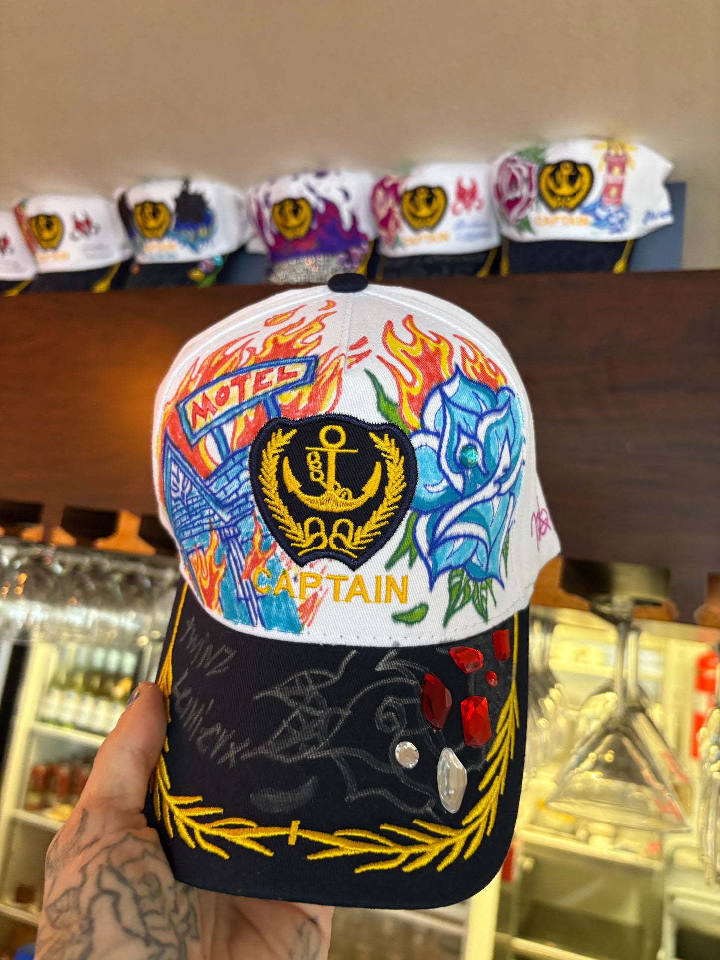 Casquette unique ( fait à la main )
