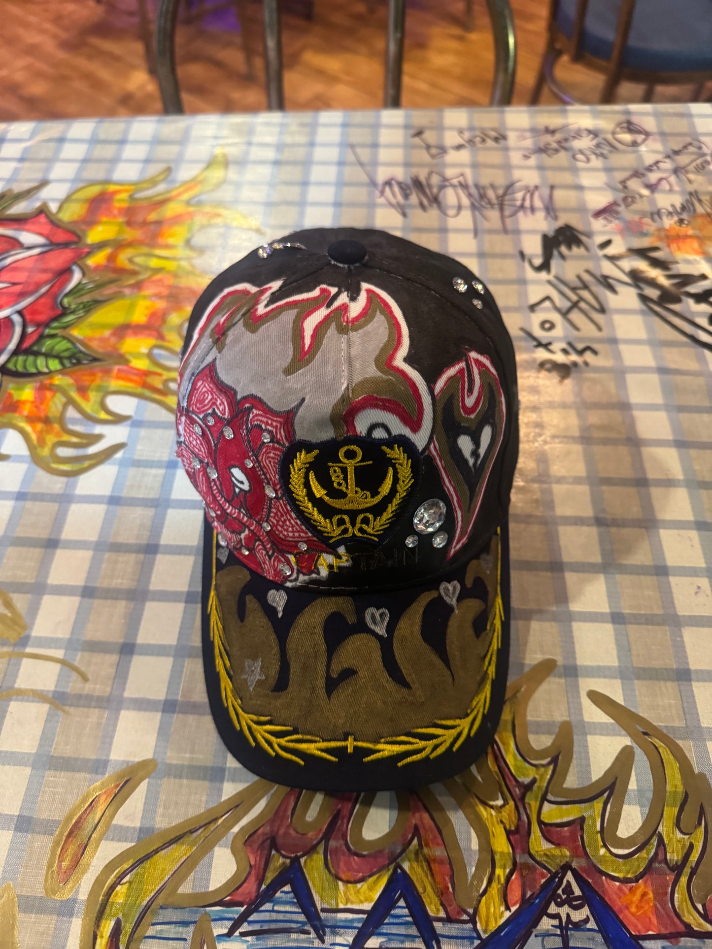 Casquette unique ( fait à la main )