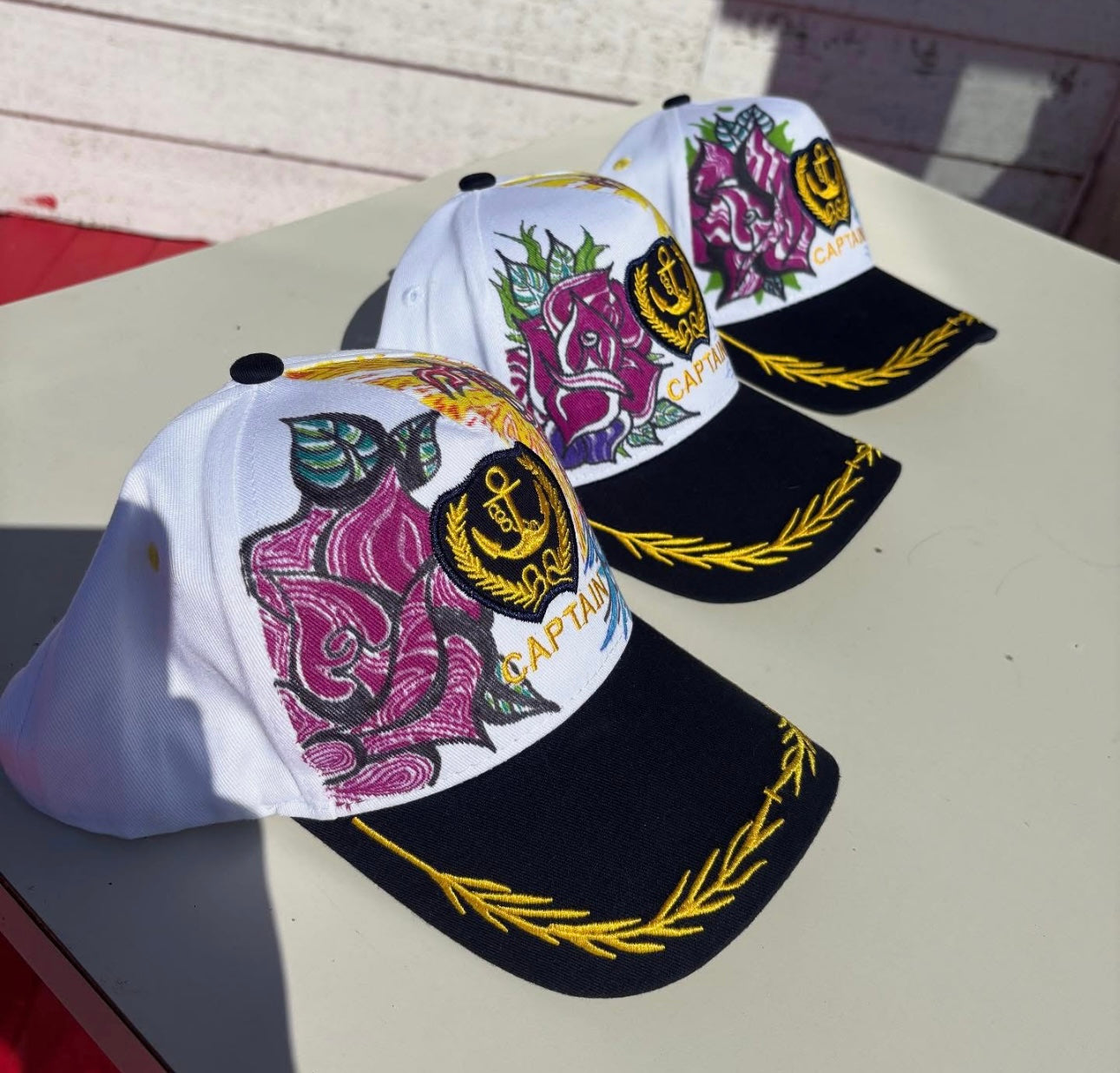 Casquette unique ( fait à la main )