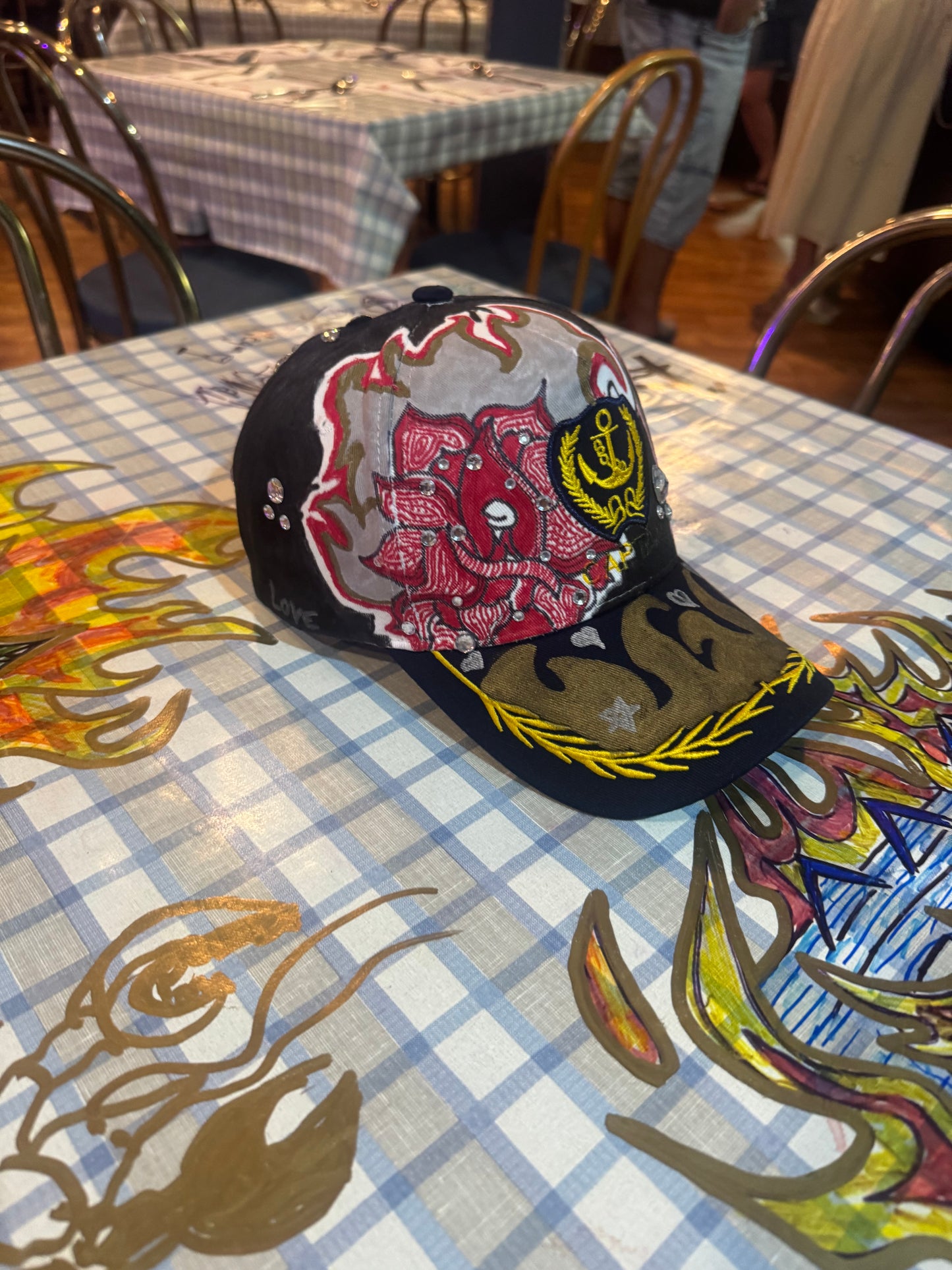 Casquette unique ( fait à la main )