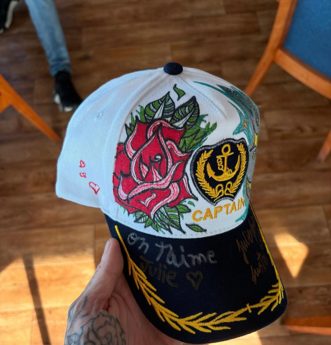 Casquette unique ( fait à la main )